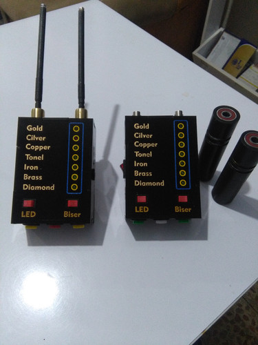 ردیاب فرکانسی با شش هدف اصلی چرخشی بلاک فایندر